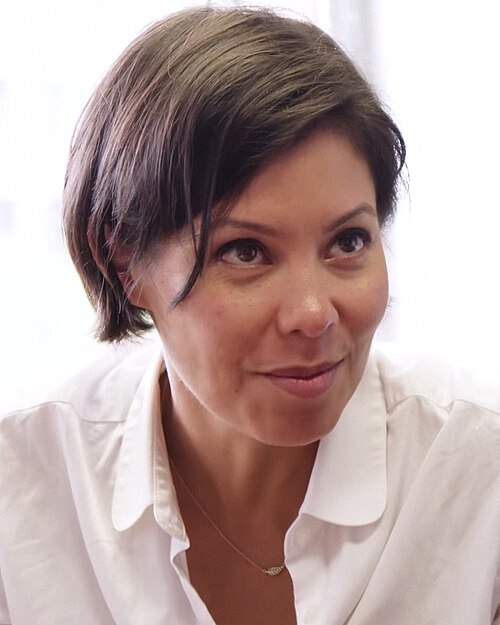 Alex Wagner's Career Journey: From Editor to MSNBC's $3M Net Worth